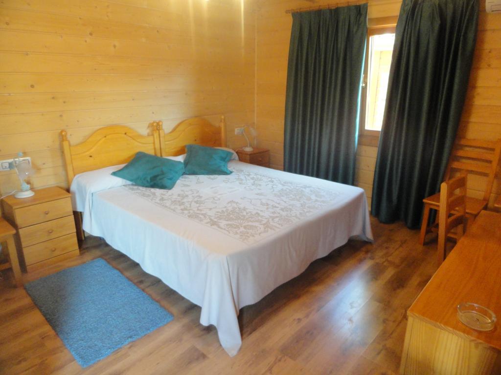 Motel San Isidro Villarrubio Eksteriør billede