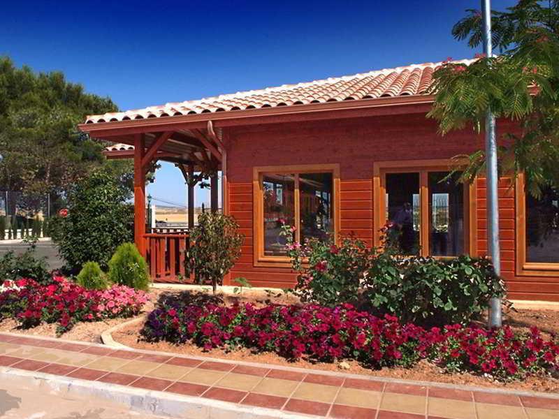 Motel San Isidro Villarrubio Eksteriør billede